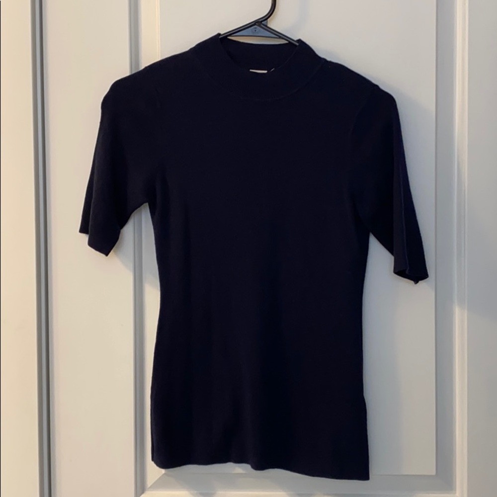 Women’s Gap Navy Sweater Shirt size XS